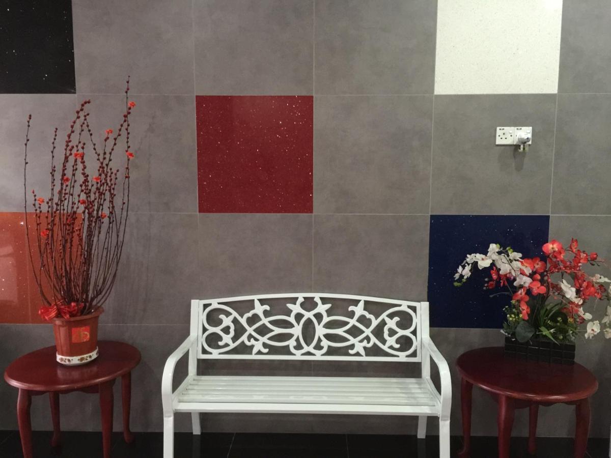 Hkf Hotel Kajang Esterno foto
